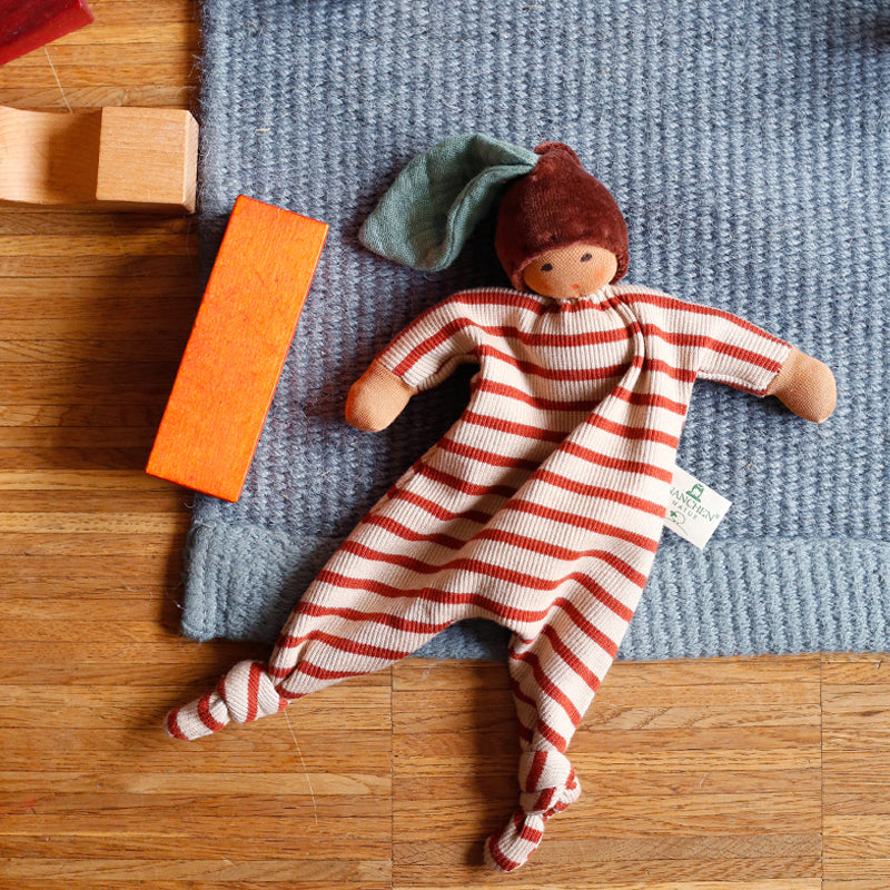 Small Chestnut Baby Comforter