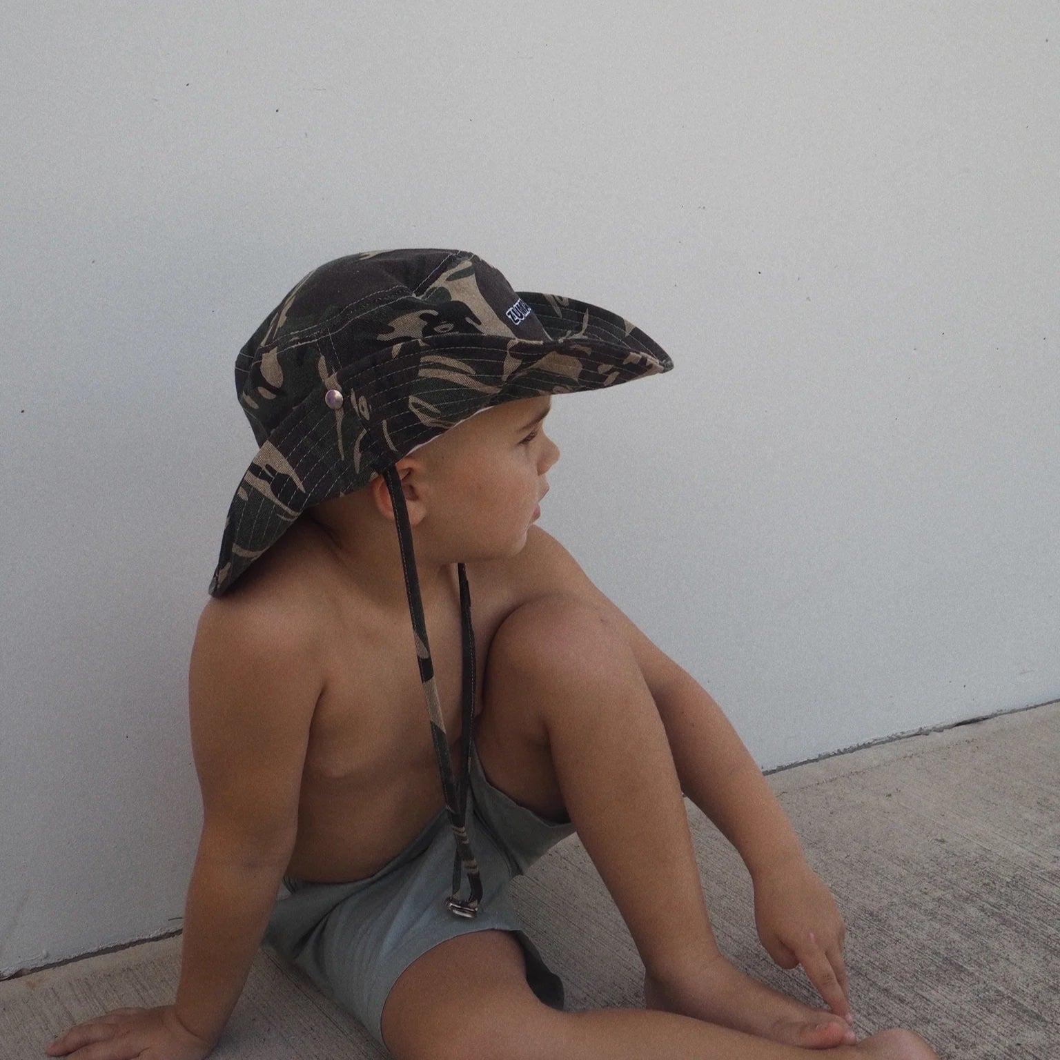 Surf's Up Cowboy Hat Camo