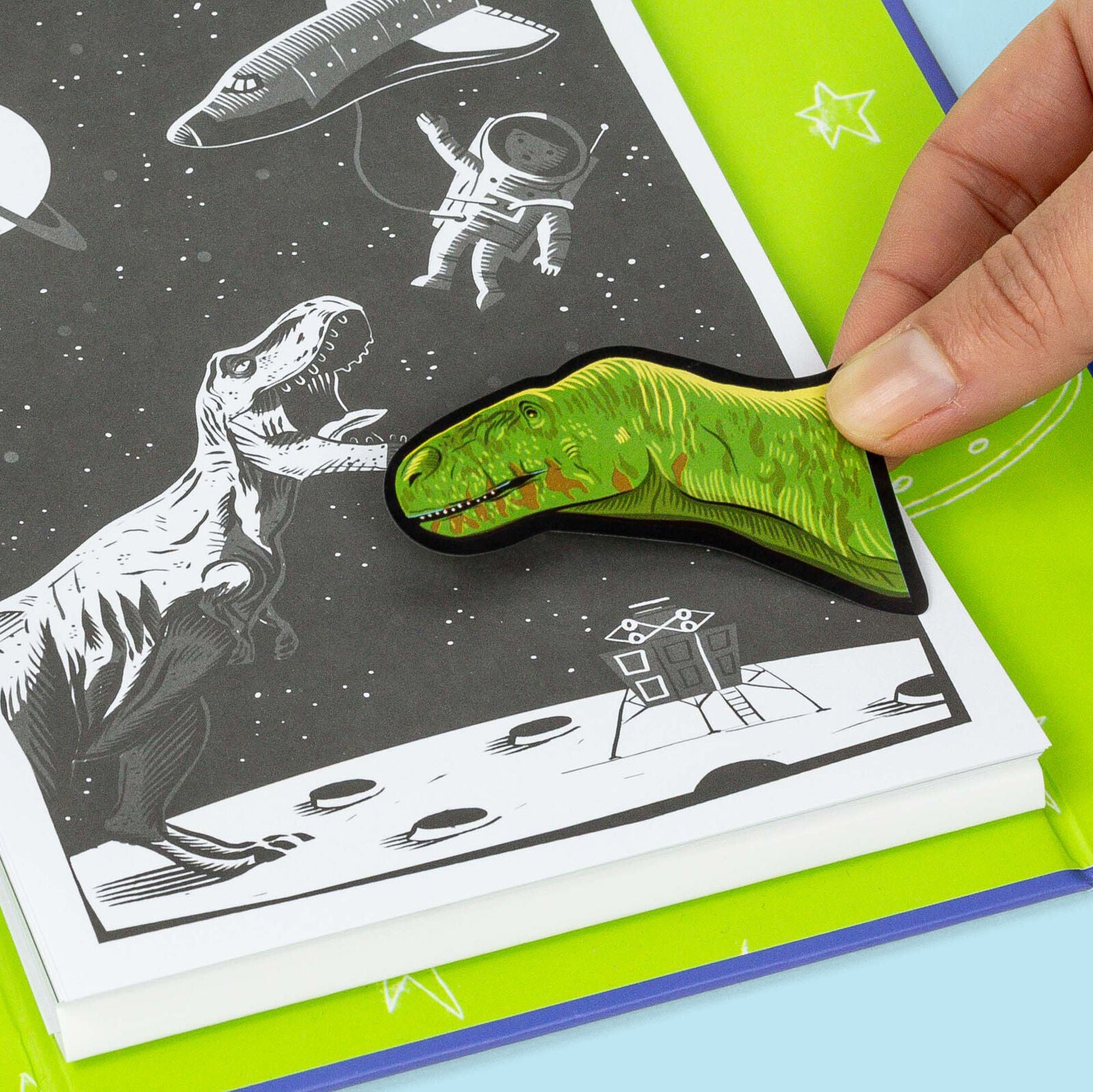 Colouring Set Dinos in Space