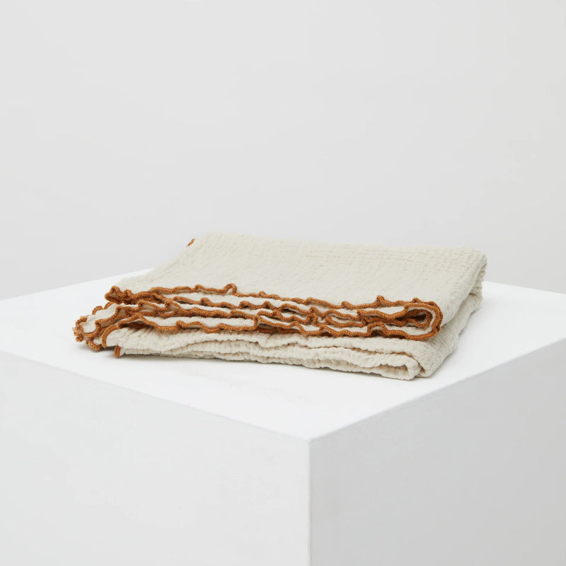 Philé Swaddle Crema